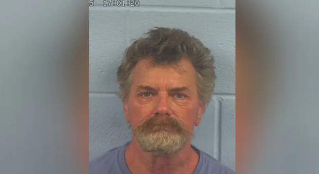 Prédateur Récidiviste Arrêté à Saint-Pierre pour Détention d’Enfant, Attouchements et Pornographie