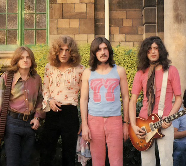 Robert Plant Felt Led Zeppelin Owed So Much To This Female Blues Pioneer